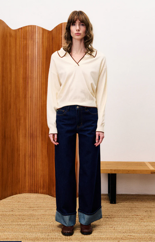 Truffle V-neck Sweater