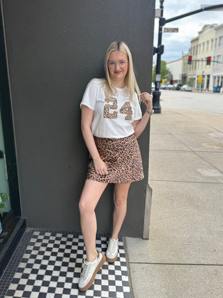 24 Leo Graphic Tee