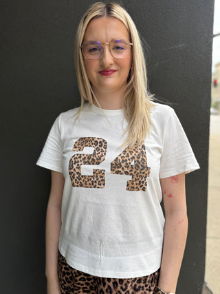 24 Leo Graphic Tee