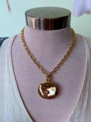 Gold Hammered Circle Necklace