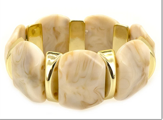 Gold bar bracelet