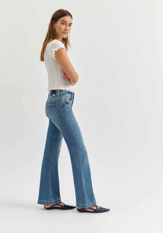 Heartbreaker Mid Rise Flare