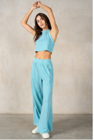 Essential Racerback Crop Tank