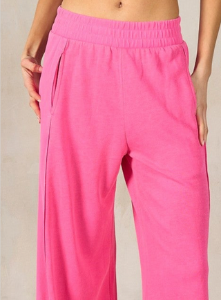 Wide Leg Essential Pants
