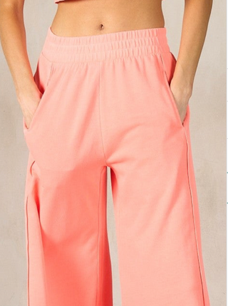 Wide Leg Essential Pants